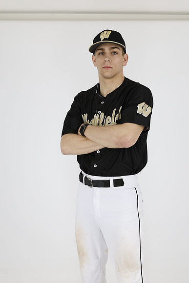 _R523348