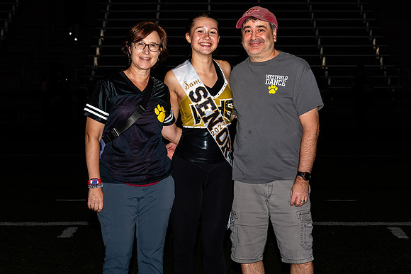 (20231027) WHS-Dance-SeniorNight-2582